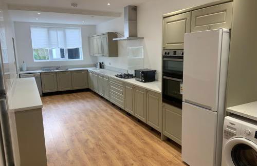 Entire Seaside Home, Sleeps 8, All En-suite Rooms - Foto 6