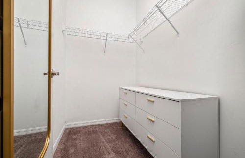 Beautiful Home, Walk to UF, Newly built - Foto 14