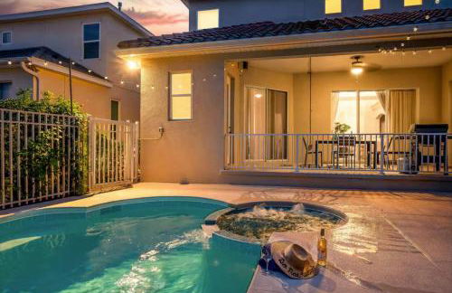 Luxury Villa In Reunion PRIVATE Heated Pool with SPA 12 MI to Disney - Foto 8