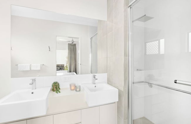 Blue Lagoon Villas - Photo 17