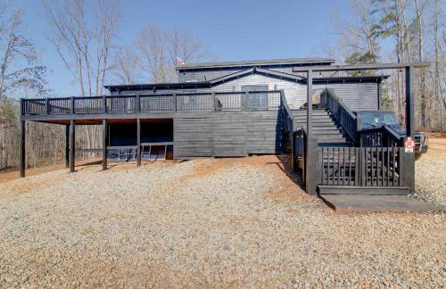 Woodsy North Georgia Mountain Hideaway with Fire Pit - Photo 23