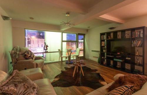 Live in Leeds Millenium Square Apartment - Foto 24