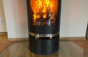 Modernes Haus mit Whirpool, Sauna, Kamin & Piano - Foto 2