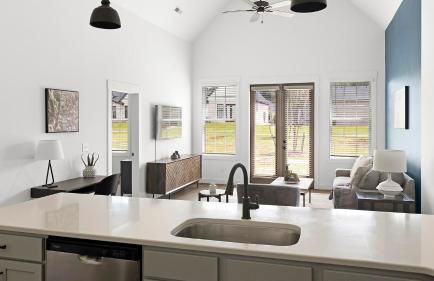 Landing Stylish 2BD Gym Clubhouse - Photo 8