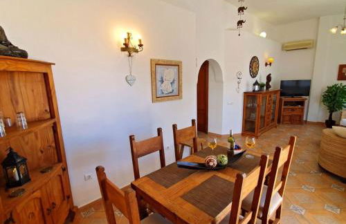 Holiday Home Gemütliches Ferienhaus in Tarajalejo mit Großem Garten und Meerblick by Interhome - Photo 10