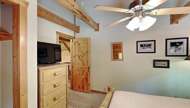 Big Bear 2 - Photo 3, Room