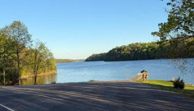 Turkey Creek Cabin Rentals #1 at Tims Ford lake Tullahoma - Photo 4