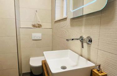 Villa Luisa Pucisca - 2 Häuser, 6 Schlafzimmer Insel Brac - Pool, Grill, Kamin, Tischtennis, Boccia - Foto 30