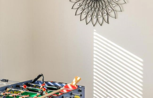 Unique Townhome Private HOT TUB Gym Sauna BBQ Playground Garage - Foto 35