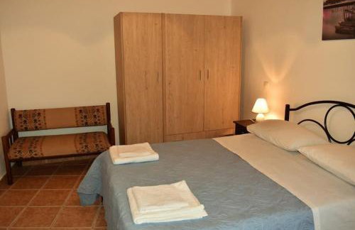 GIANNOYLAS HOYSE{PIGADI] - Photo 9