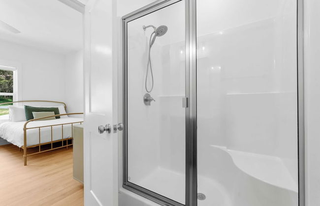 Hideaway Cove Private Dock, Firepit, New Build - Photo 31