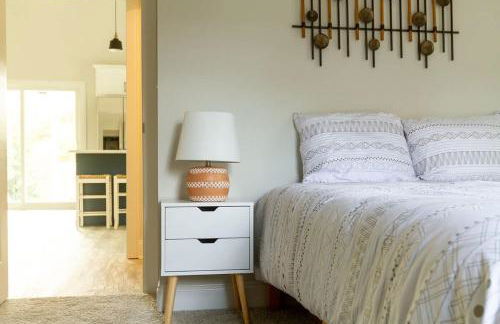 Pet Friendly Family Home Steps to Raleigh Greenway - Foto 6