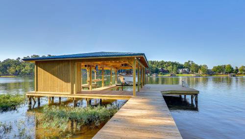 Waterfront Sparta Retreat with Dock, Deck and Grill - Foto 1