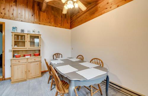 Fishing Pond and Spacious Yard Quiet Home in Sodus! - Foto 9