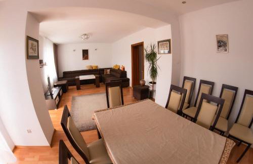 Dom w Chomranicach- Jacuzzi, domek grillowy - Foto 14