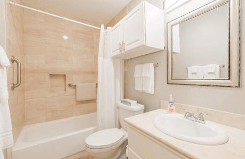 Memorial City Gem Sleeps 12 Fenced Yard - Foto 15