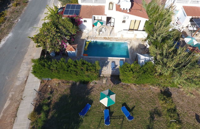 Lovely six Bedroom Villa in Coral Bay - Photo 62