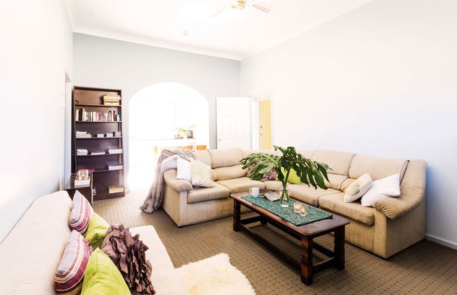 Coal d' Vine Cottage - Cessnock NSW - Photo 1