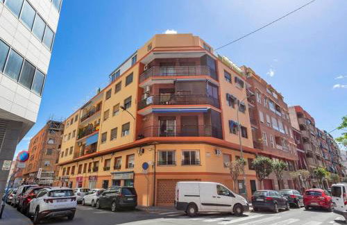 Central Alicante Urban Escape - Photo 24