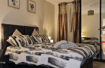 Parkside Residence at St Albans - Photo 6