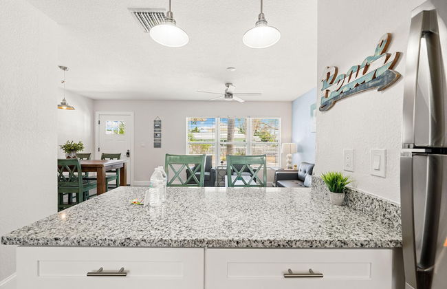 Sun and Sea by Beachside Management - Foto 43