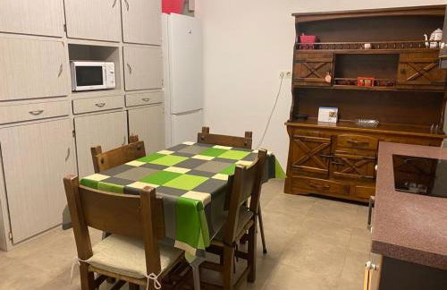 Piso junto a la ría de Bilbao - Foto 12