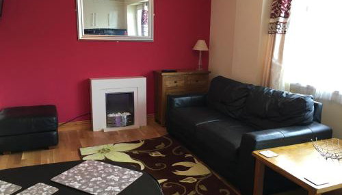Ground floor 2 bed apartment in central location with private access to 7 miles of sandy beach (sleeps 4) - Foto 2