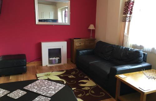 Ground floor 2 bed apartment in central location with private access to 7 miles of sandy beach (sleeps 4) - Foto 2