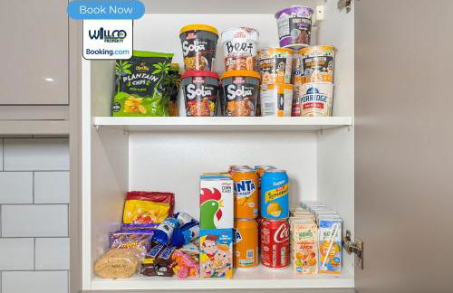 Spacious 5BR Family Home By WillCo Property Short Lets & Serviced Accommodation Derby With Games & Perfect For Contractors - Foto 24