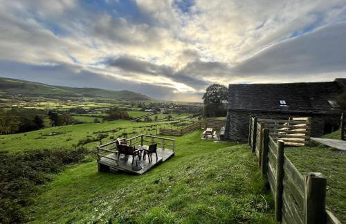 Barn Retreat with Valley Views & Onsite Dog Field - Foto 21