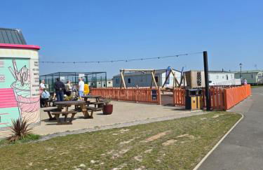 FI005 Loomy Escapes Caravan at St Osyth Beach Essex - Foto 19