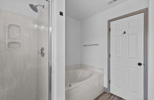 Springhurst Serenity Fresh 4BR Getaway - Foto 60