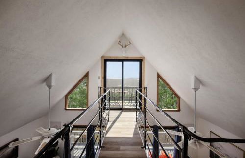 Cozy cabin w hot tub fire pit & ski access - Foto 27