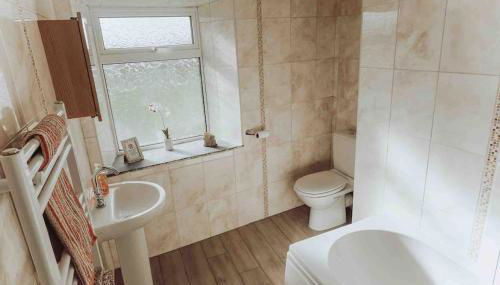 Mabels Cottage, Longnor - Foto 3, Shower