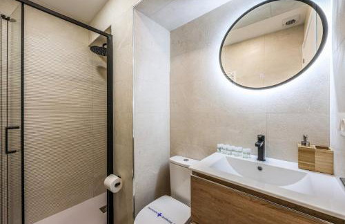 Experience Madrid Like a Local, New Accommodation - Photo 32