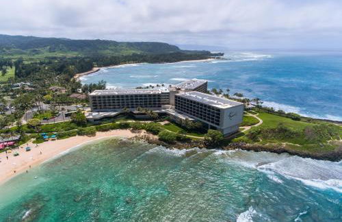 Elegant Turtle Bay Condo - Photo 7