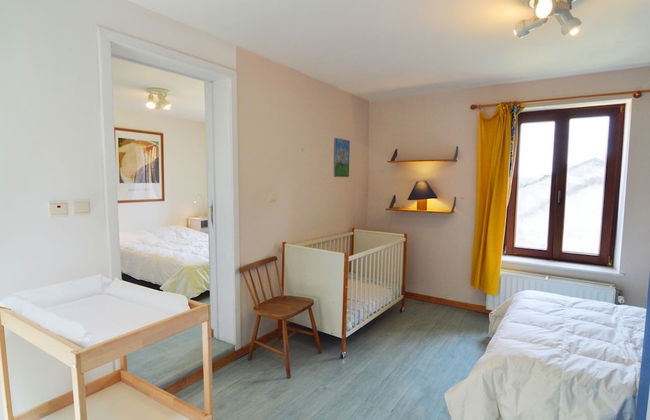 Modern Farmhouse in Chassepierre With Terrace - Photo 7