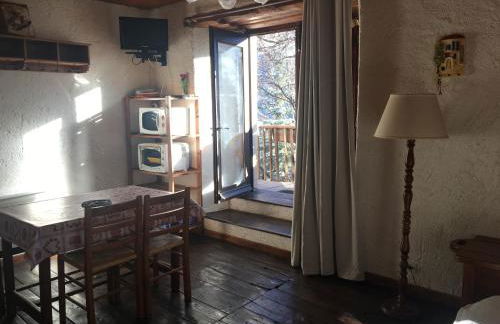 En pleine nature avec jardin - Foto 10