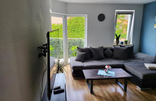 Top ausgestattetes drei Zimmer Apartment mit großer Sonnenterrasse - Foto 3