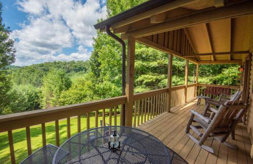 Secluded & Private Retreat- Hot Tub, Fire Pit, Near New River State Park - Foto 28