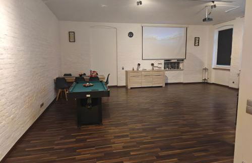 Work and Stay Lüdenscheid 8 Betten 4 Schlafzimmer 2 Duschen mit Billiard und Beamer - Foto 57