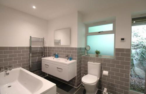 Luxury secluded coastal retreat - With hot tub - Foto 47