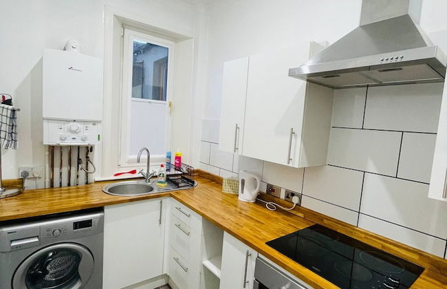 1 Bedroom Pet Friendly Apt Wd Free Wifi, Parking, Netflix & Pool Table. Sleeps 3 - Foto 21