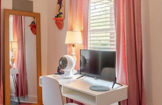 MerManor by the Cargo District - Photo 27