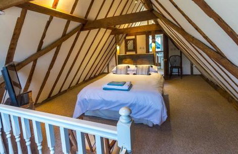 Hedgerow Barn, Great Green, Thurston, Suffolk - Photo 4