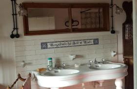 Historisches Fachwerkhaus "Hoher Hirschen" mit romantischem Hof und Garten - Charmantes Studio und grosses, museales Apartment - Foto 26