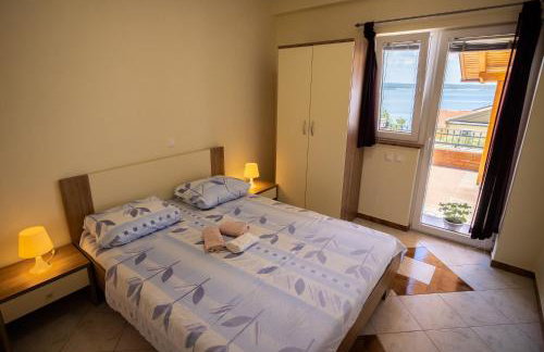 Apartmani Lucky with beautiful sea view - Photo 11