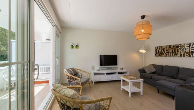 Luxurious Apartment in Koudekerke With Parking - Photo 5, Living room