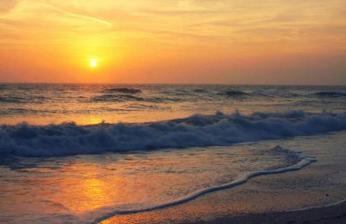 Apartment in Privet House Walk Distance To Beach - Foto 24