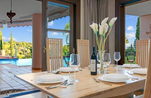 Luxury Villa Robledal By Mabiente - Views of the sea and the golf course - Foto 22